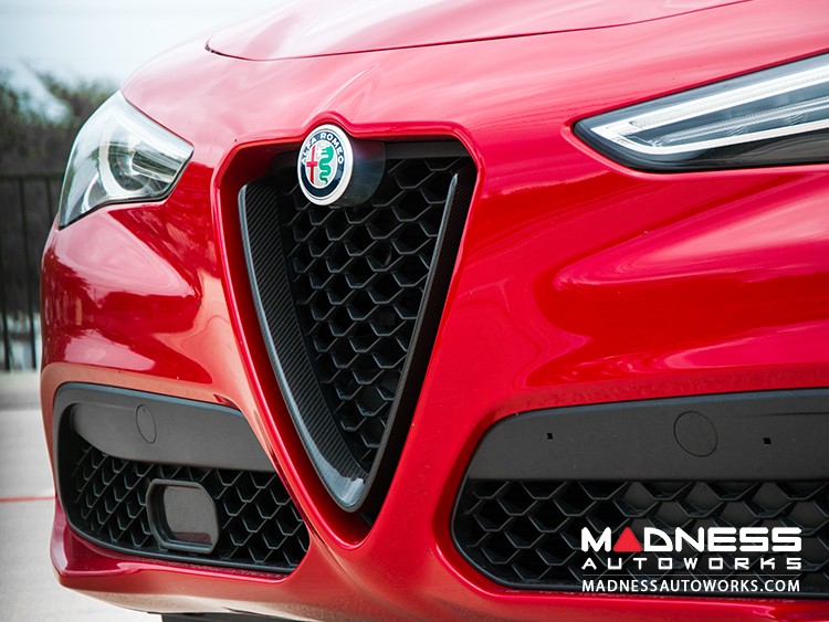 Alfa Romeo Stelvio Front V Shield Grill Frame Emblem Frame Kit Carbon Fiber Feroce For